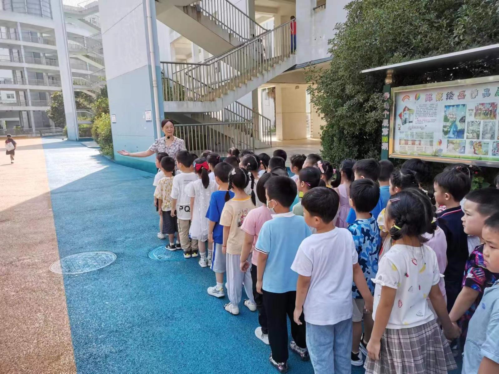 參觀校園2.jpg